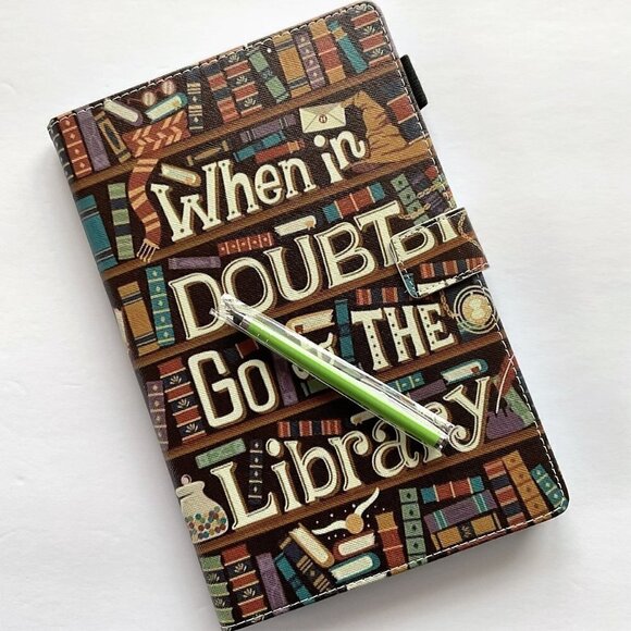 SAMSUNG GALAXY T720 TABLET CASE "WHEN IN DOUBT GO TO THE LIBRARY" - Picture 5 of 12